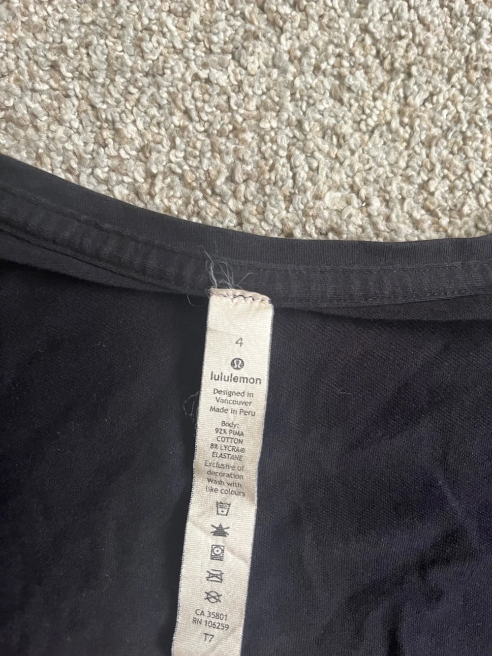 lululemon athletica Black V-Neck Short Sleeve Tee